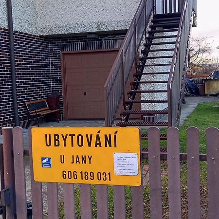 Ubytovani U Jany Hluboká nad Vltavou Esterno foto